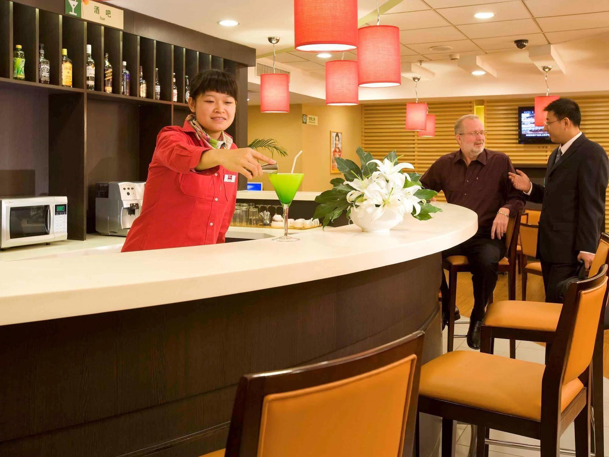 Ibis Shenyang Taiyuan Street Hotel Exterior photo